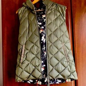 Lululemon reversible down filled vest